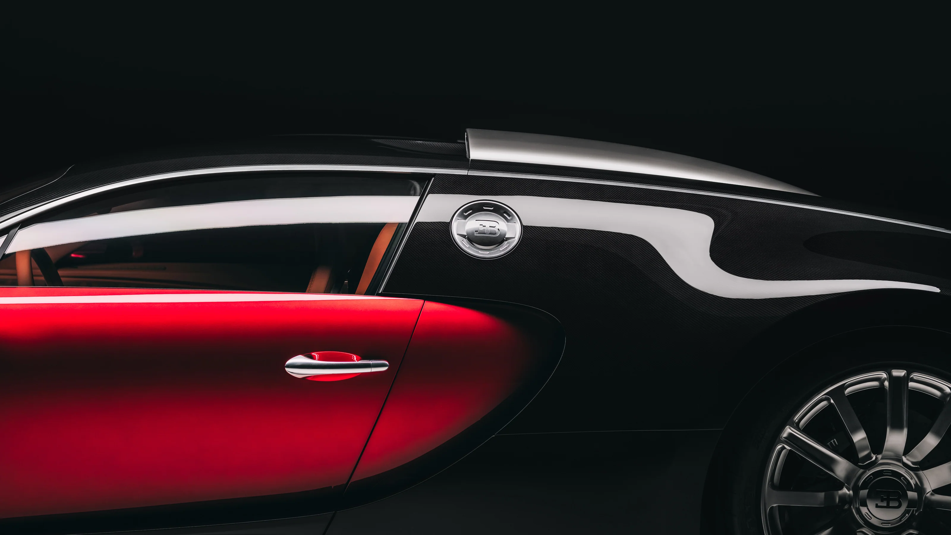 Iconic Elegance Beyond the Drive